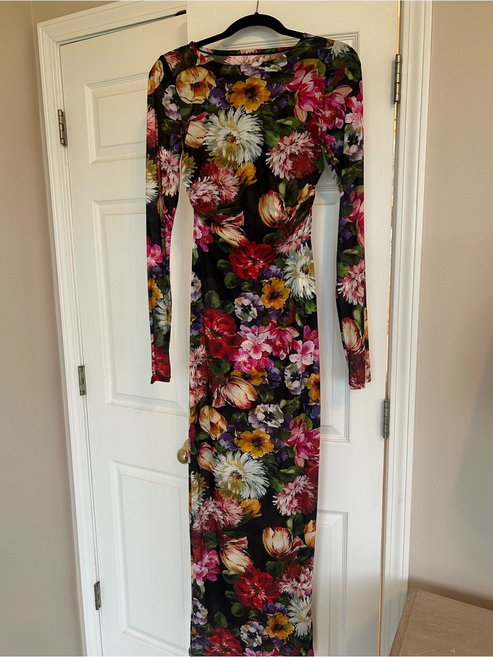 Dolce & Gabbana Black Floral Silk Dress with Pink & Green Blooms - Picture 4 of 4